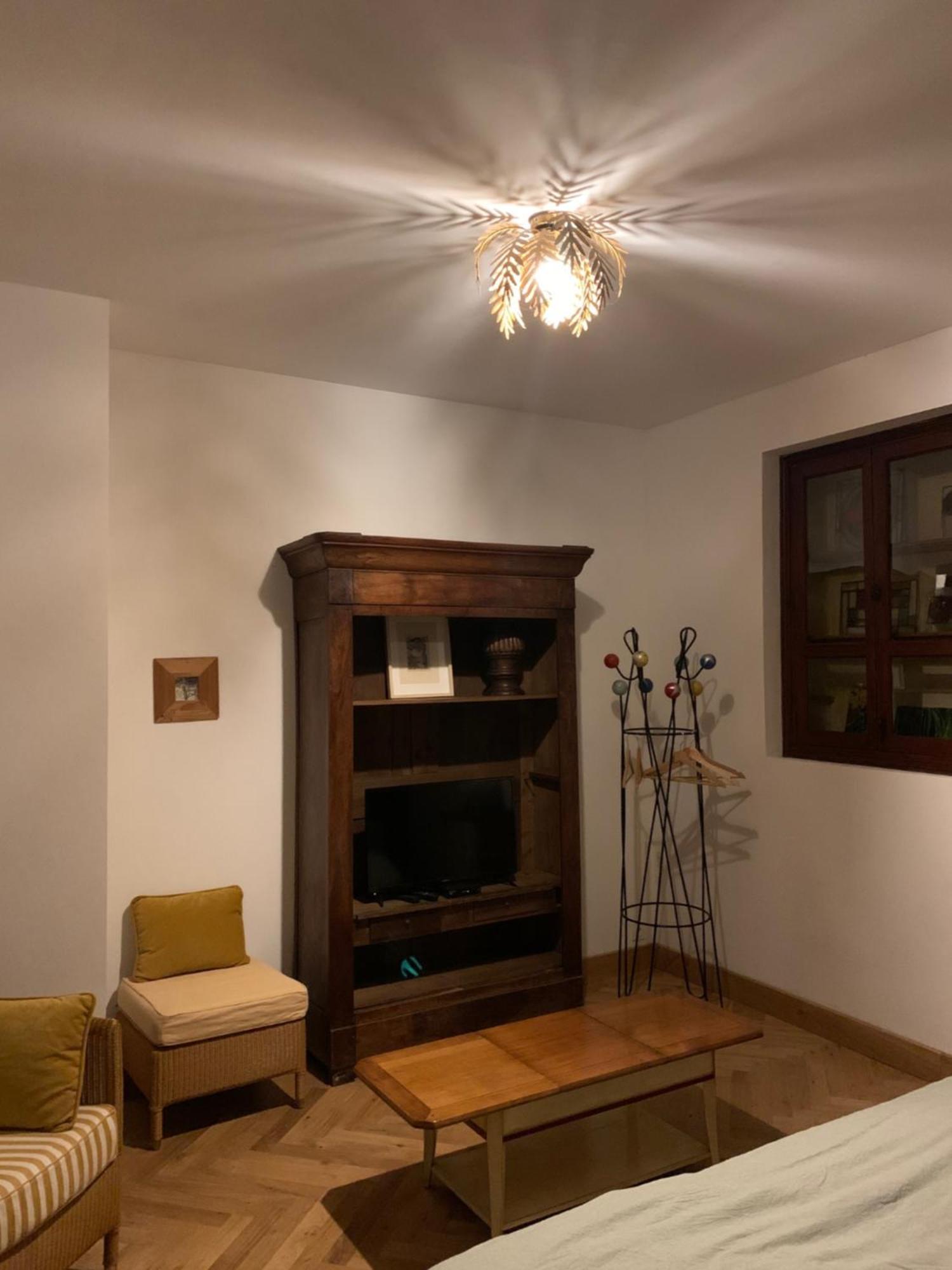 Charmant Appartement Sur Cour, Le Cerisier Bagnères-de-Bigorre Εξωτερικό φωτογραφία